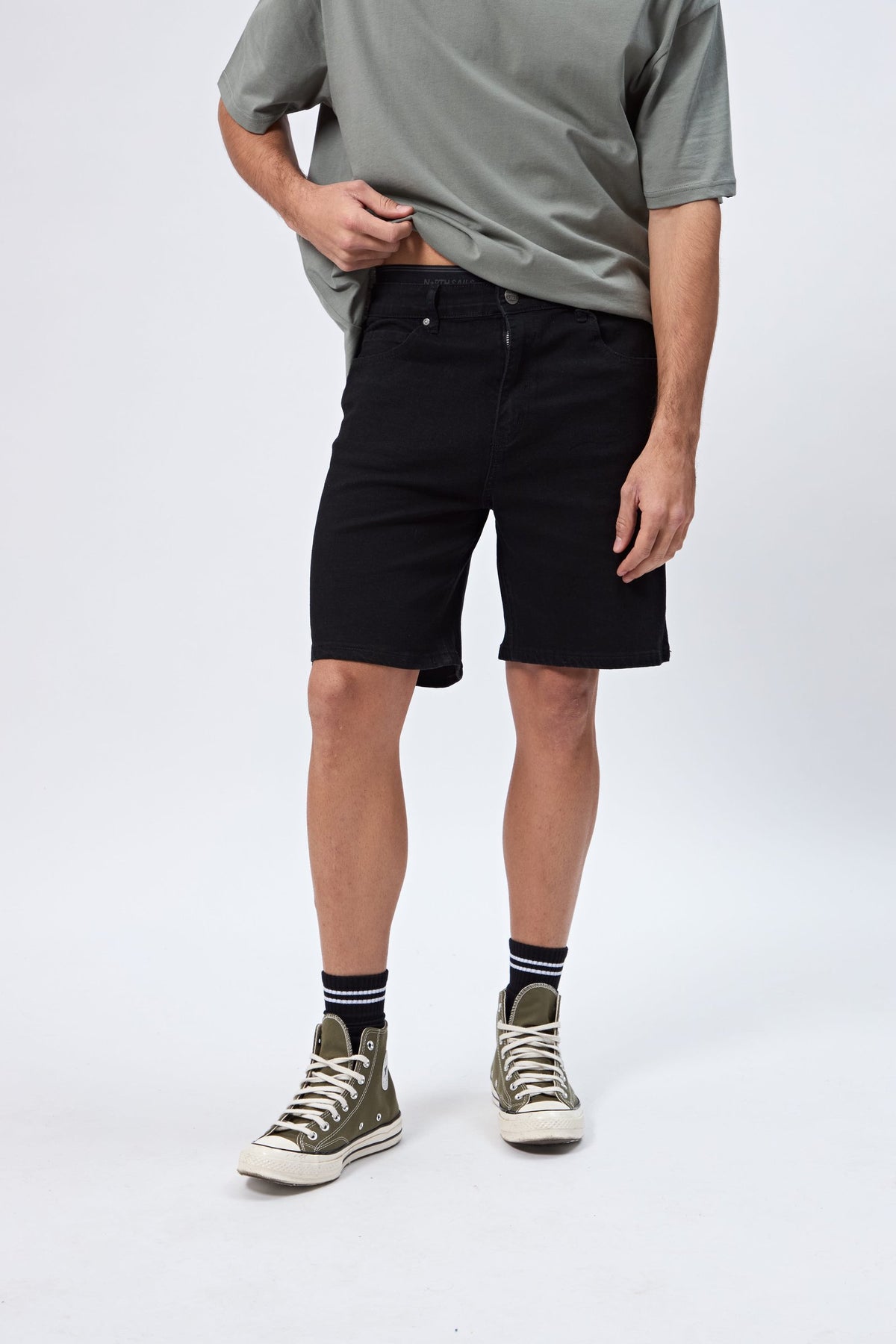 BERMUDA SLIM NEGRO