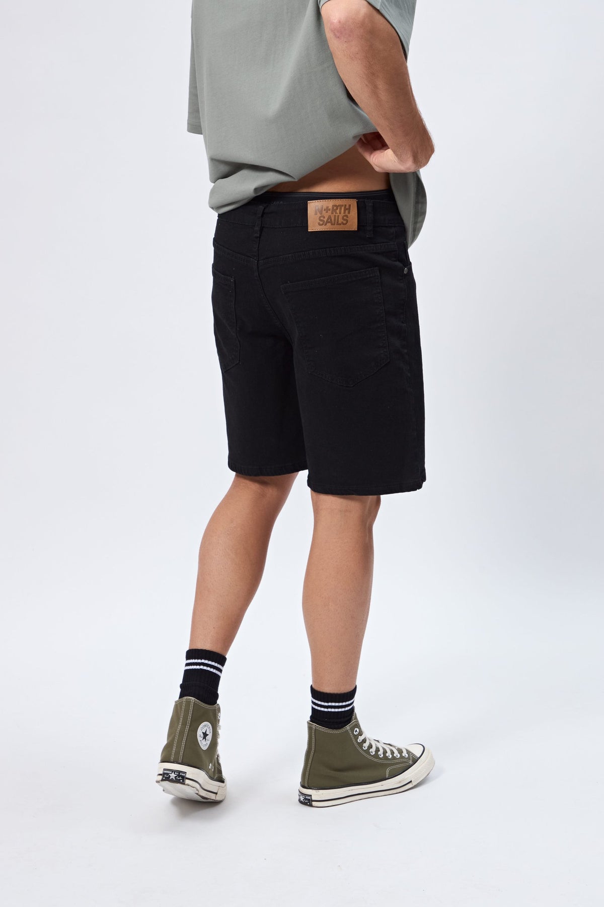 BERMUDA SLIM NEGRO